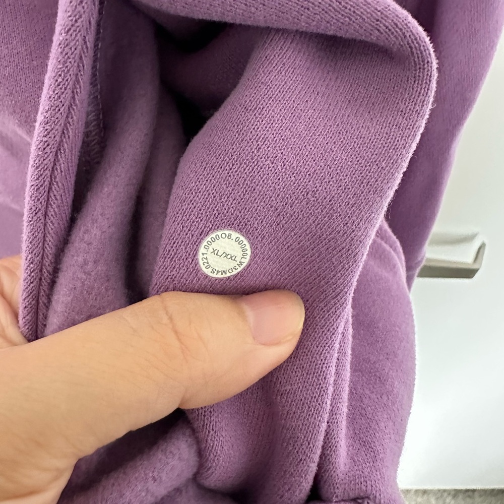 Lululemon Scuba half zip Wisteria Purple - Picture 3 of 5